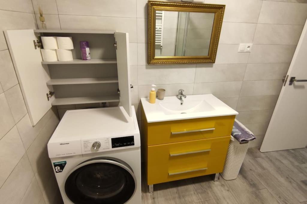 Apartament Piso Turistico Avda Del Castillo Ponferrada Zewnętrze zdjęcie